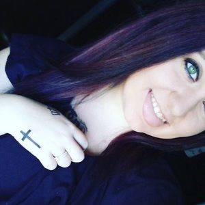 Meet your Posher, Katelynn